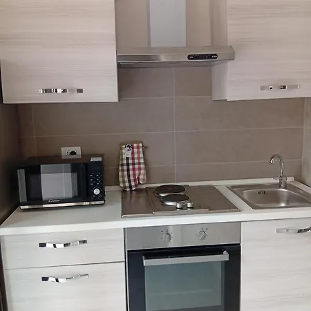 Semesterbostad Savi *