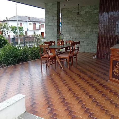 בית נופש Savi *